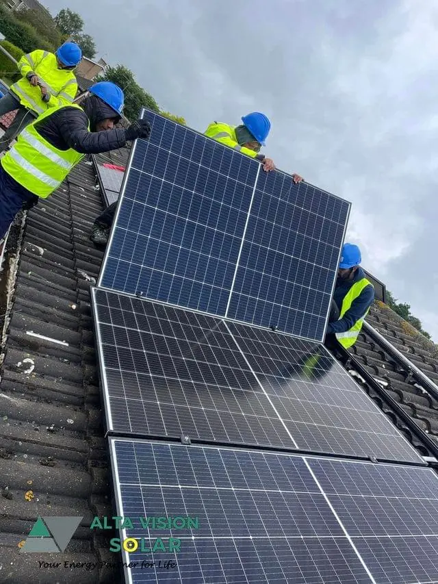 Solar PV project by Alta Vision Solar: 5kW System in Wellingborough