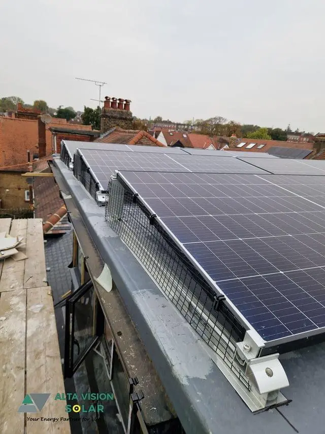 Solar PV project by Alta Vision Solar: 5kW System in Woodford Green
